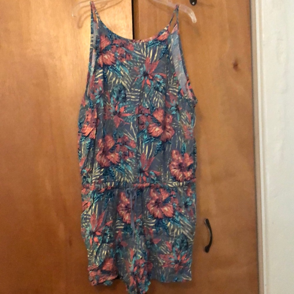 Roxy romper
